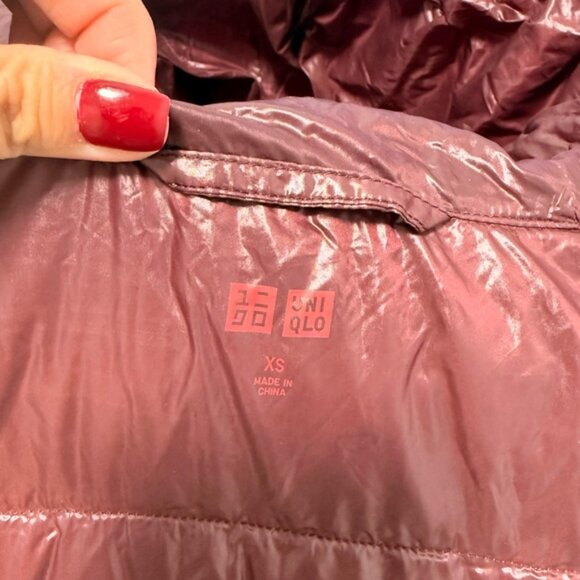 Uniqlo Men's Ultra Light Vibrant Red Puffer Jacket size XS - Picture 8 of 9